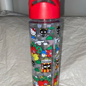 Hello Kitty 24 oz water bottle